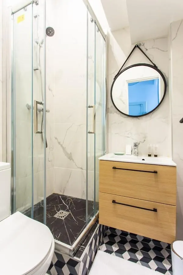 Superb Studio Near Bastille Paris
