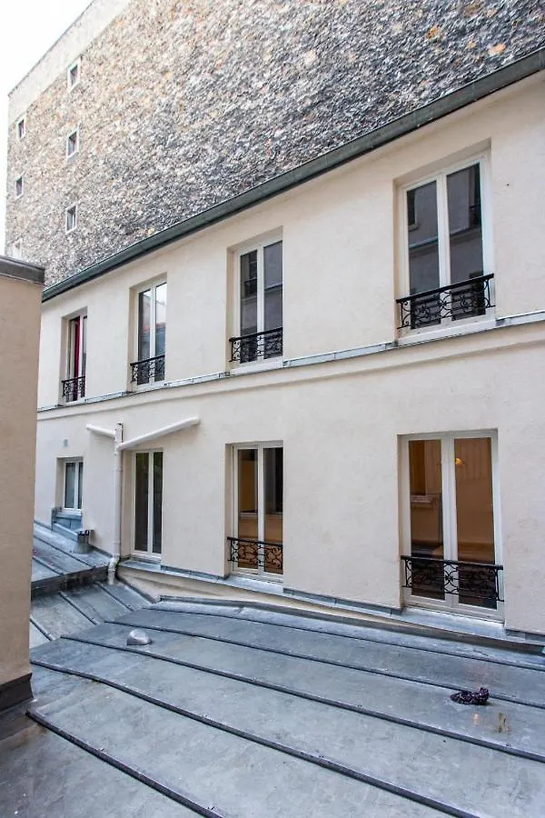 Apartment Superb Studio Near Bastille Paris